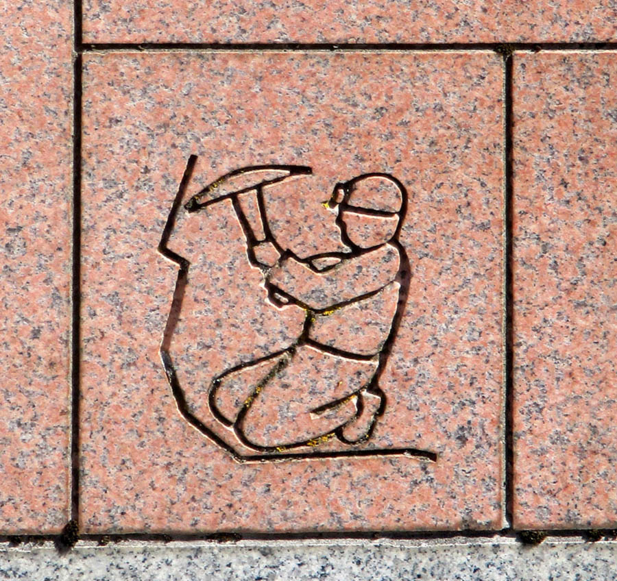 D4